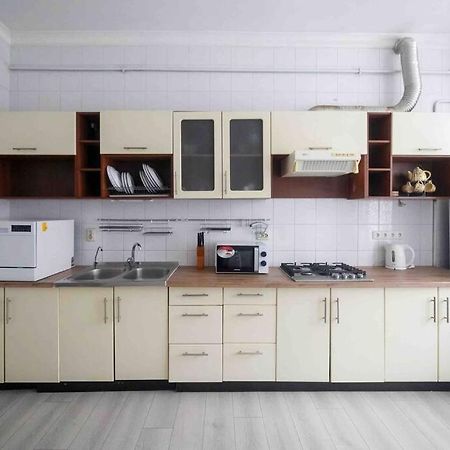 Apartments Chornovola,Lviv Buitenkant foto